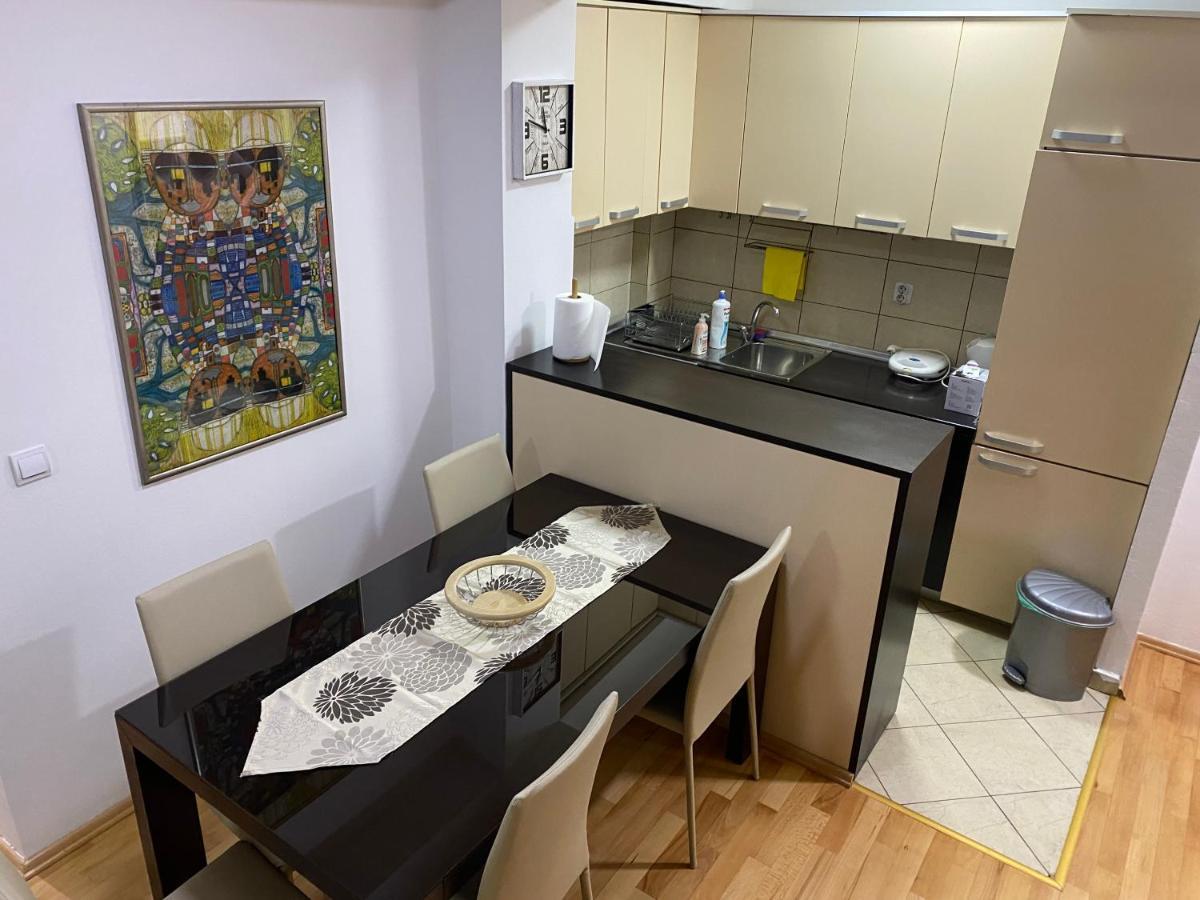 Dona Apartments สโกเปีย ภายนอก รูปภาพ