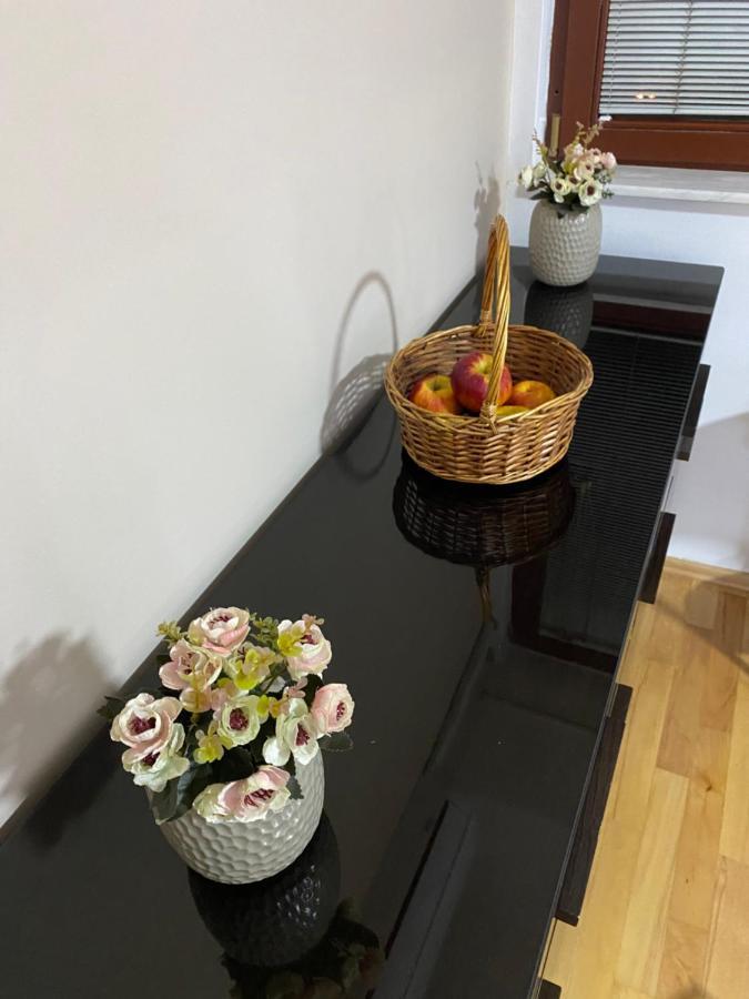 Dona Apartments สโกเปีย ภายนอก รูปภาพ