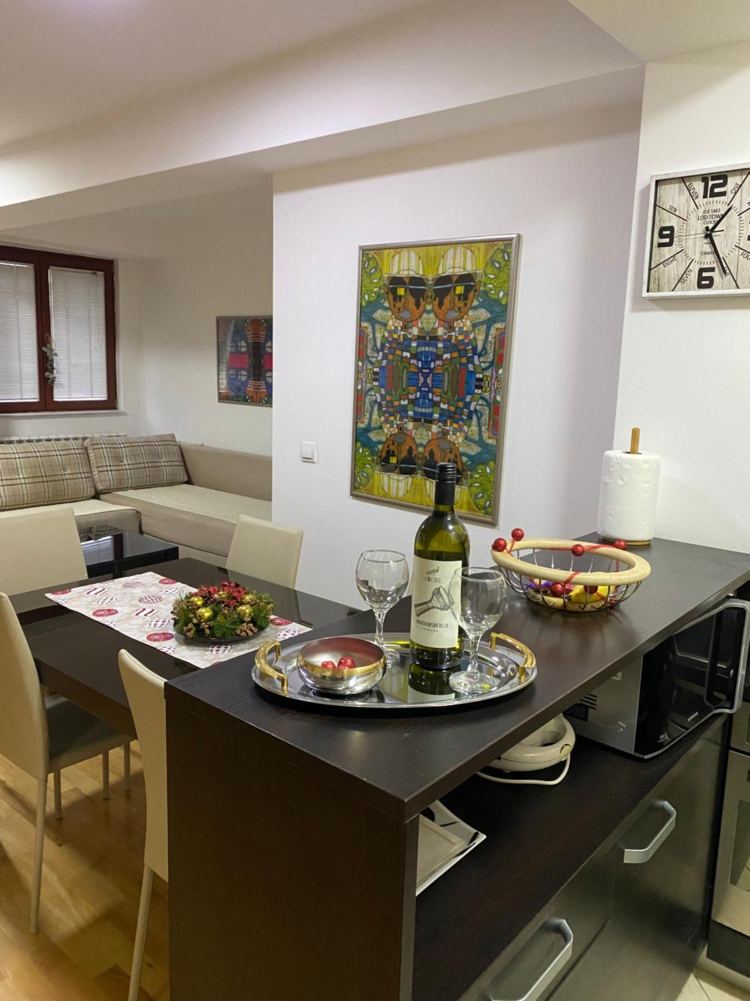 Dona Apartments สโกเปีย ภายนอก รูปภาพ